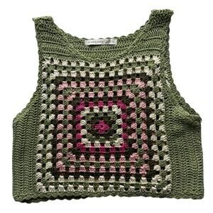 Altar’d State Crochet Granny Square Crop Tank – Women’s L